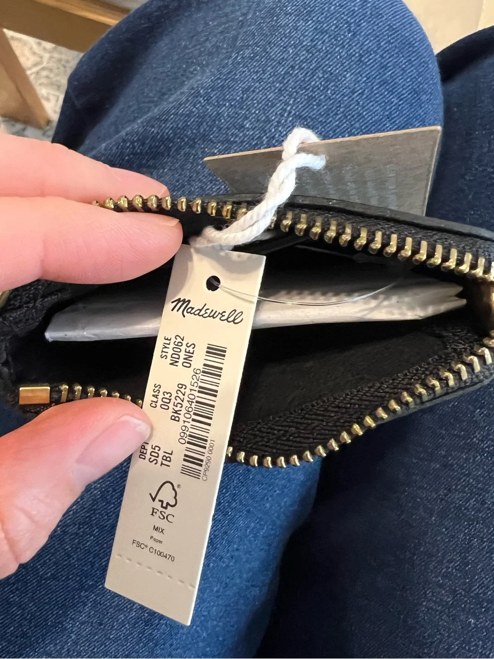Madewell leather carabiner mini pouch